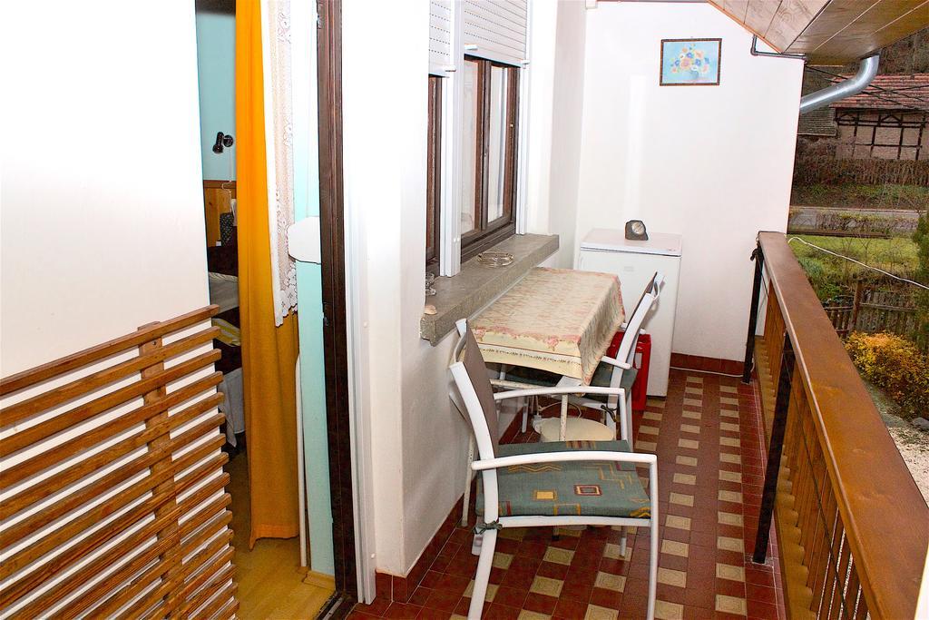 Pereszlenyi Vendeghaz Hotel Visegrad Room photo